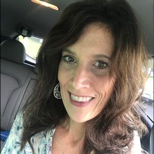 Meet your Posher, Lynn